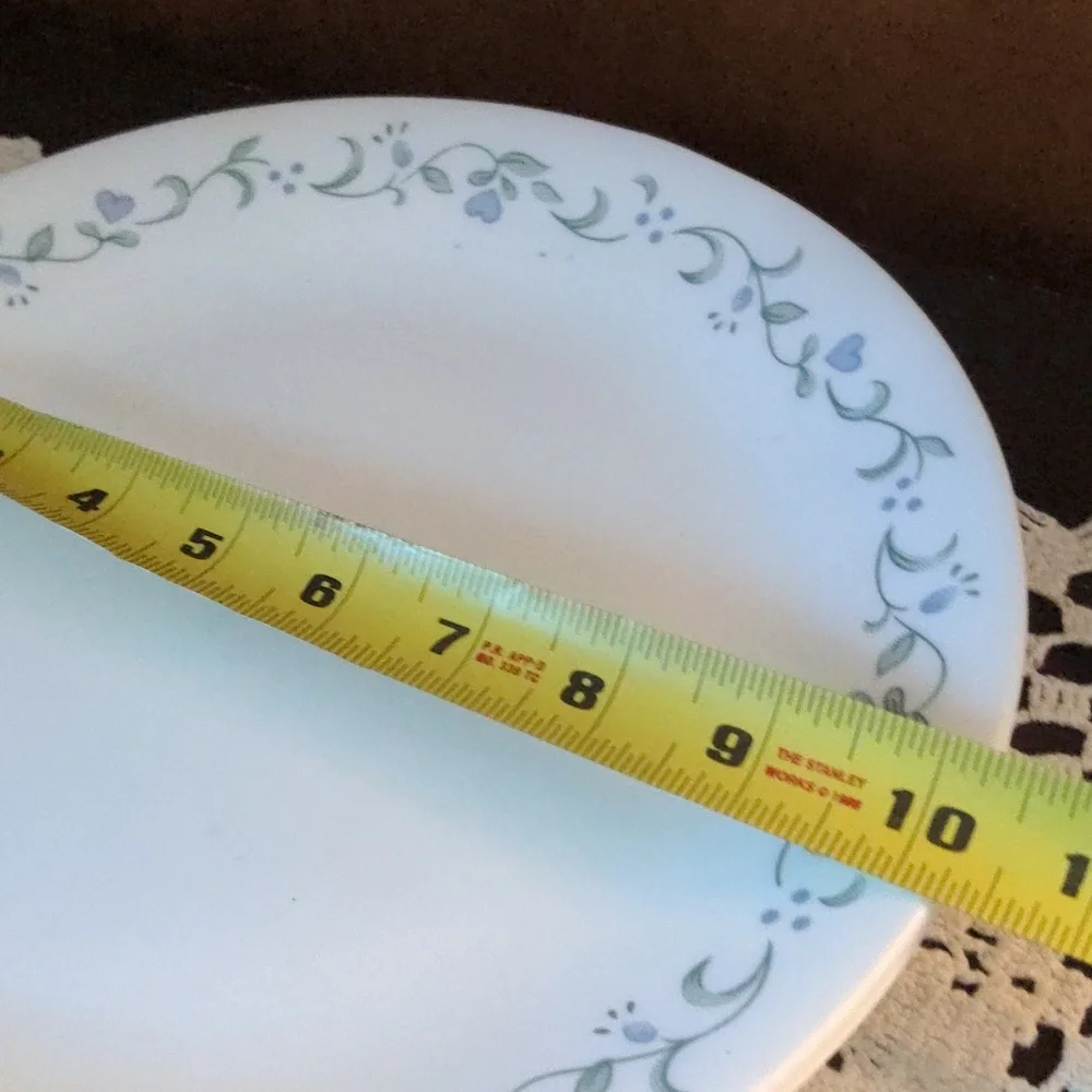 Corelle Country Cottage Dinner Plates Set of 3
